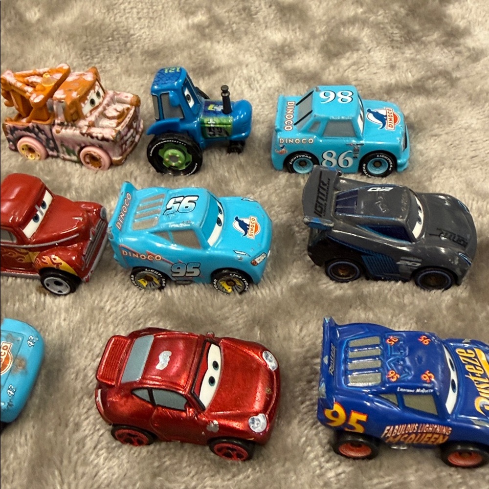 🏎️ Disney Pixar Cars Mini Racers Collection Lot Of 10 Die-Cast - Picture 5 of 8